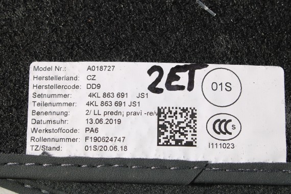 AUDI E-TRON DYWANIKI PODŁOGI 4KL863691 4KE864450 wycieraczki 4KL 863 691 A 4KE 864 450 'QA5' - czarny (soul) ETRON