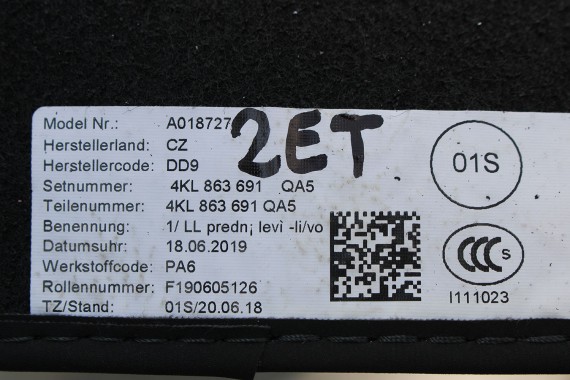 AUDI E-TRON DYWANIKI PODŁOGI 4KL863691 4KE864450 wycieraczki 4KL 863 691 A 4KE 864 450 'QA5' - czarny (soul) ETRON