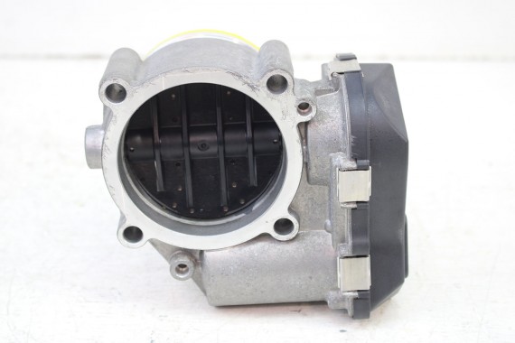 AUDI VW PRZEPUSTNICA 06E133062H 06E133062C 06E133062G 06E 133 062 H 06E133062C 06E133062G 06E133062H 06E133062G 06E133062C