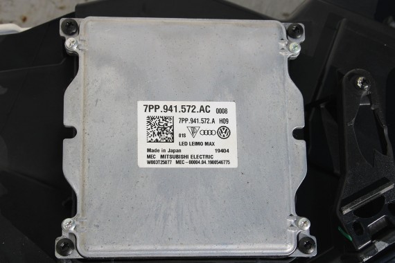 AUDI A5 8W PRZÓD FULL LED maska błotniki pas przedni zderzak lampy lampa F5 2D2D LX5H Niebieski wzmocnienie błotnik 8W6