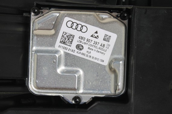 AUDI A5 8W PRZÓD FULL LED maska błotniki pas przedni zderzak lampy lampa F5 2D2D LX5H Niebieski wzmocnienie błotnik 8W6