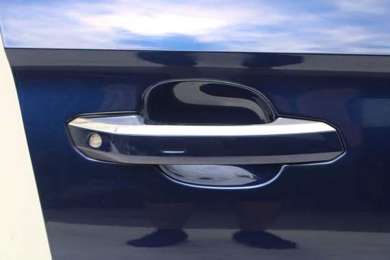 AUDI A5 SPORTBACK DRZWI PRAWE PRZÓD + TYŁ STRONA PRAWA przednie + tylne 2 sztuki 8W F5 2D2D LX5H Niebieski 8W8831052 8W8833052