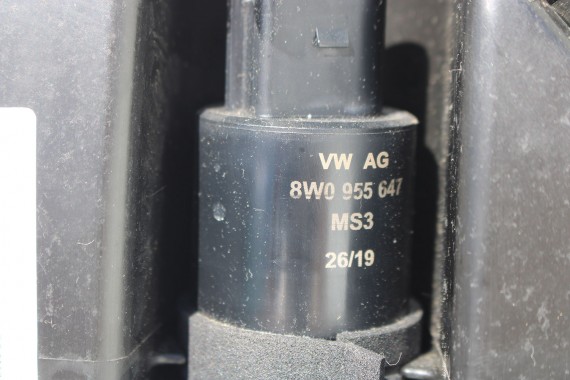 AUDI A5 ZBIORNIK SPRYSKIWACZY 8W6955451E 8W6 955 451 E pojemnik płynu + pompka 8W F5 8W6955453B 8W6955451B 8W6955453E 8W6955453D