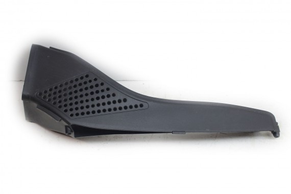 AUDI A4 A5 ŁAPAK WLOT POWIETRZA PASA 8W0129618F silnik 8W B9 F5 8W0 129 618 F kierownica dolot 8W0129618F 8W0129618 8W0129618F