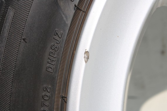AUDI Q7  FELGI 18 OPONY KOŁA felga 4L0601025AG 8,5J*18H2 ET58 BRIDGESTONE DUELER SPORT 255/55/18 109Y 4L0 601 025 AG 4L0601025BJ