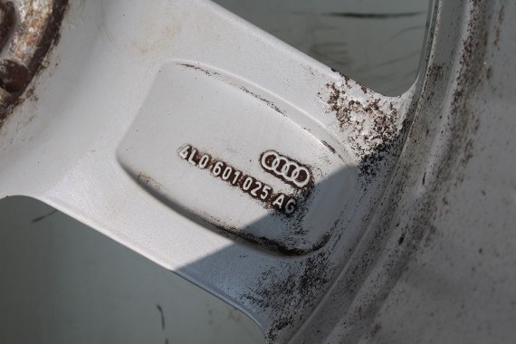 AUDI Q7  FELGI 18 OPONY KOŁA felga 4L0601025AG 8,5J*18H2 ET58 BRIDGESTONE DUELER SPORT 255/55/18 109Y 4L0 601 025 AG 4L0601025BJ