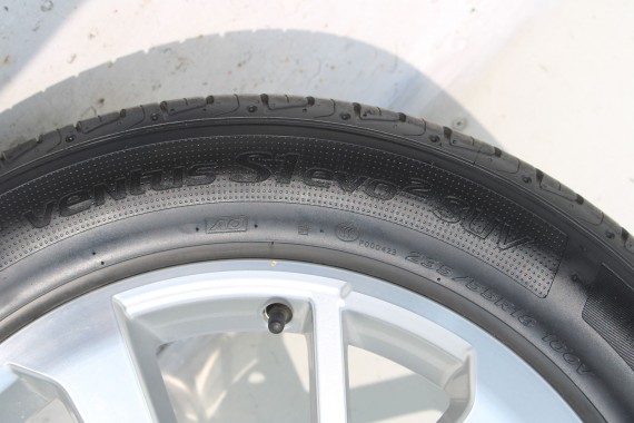 AUDI Q3 II FELGI 18 cali 83A601025J OPONY LATO KOŁA felga 83A 601 025 j 7J*18H2 ET43 opona LATO HANKOOK 235/55/18 100v ventus s1