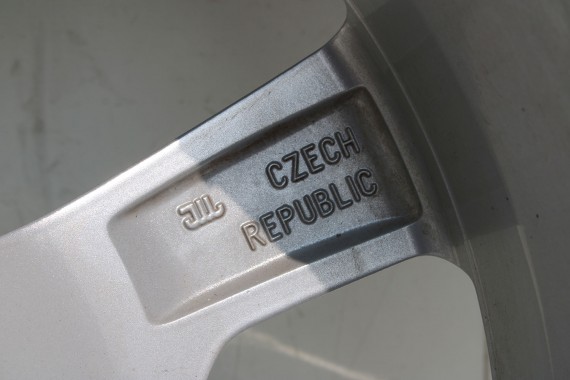AUDI Q3 II FELGI 18 cali 83A601025J OPONY LATO KOŁA felga 83A 601 025 j 7J*18H2 ET43 opona LATO HANKOOK 235/55/18 100v ventus s1