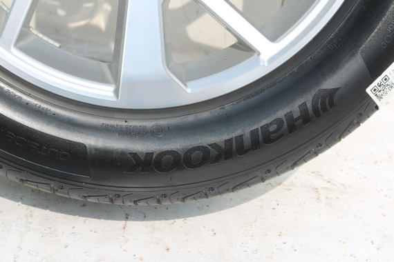 AUDI Q3 II FELGI 18 cali 83A601025J OPONY LATO KOŁA felga 83A 601 025 j 7J*18H2 ET43 opona LATO HANKOOK 235/55/18 100v ventus s1