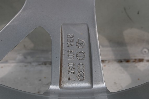 AUDI Q3 II FELGI 18 cali 83A601025J OPONY LATO KOŁA felga 83A 601 025 j 7J*18H2 ET43 opona LATO HANKOOK 235/55/18 100v ventus s1