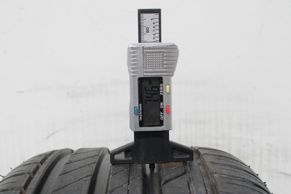 AUDI Q2 FELGI 17 OPONY LETNIE KOŁA 81A601025C felga 7J*17H2 ET45  opona LATO Bridgestone Turanza T001 215/55/17 94V 81A cali