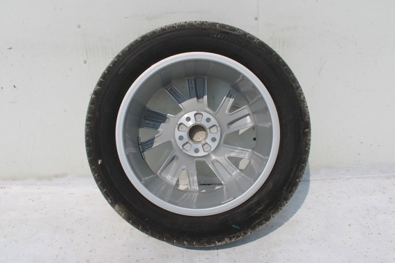 AUDI Q2 FELGI 17 OPONY LETNIE KOŁA 81A601025C felga 7J*17H2 ET45  opona LATO Bridgestone Turanza T001 215/55/17 94V 81A cali