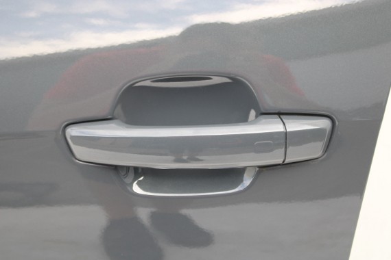 AUDI Q2 DRZWI LEWE PRZÓD + TYŁ STRONA LEWA przednie + tylne 2 sztuki Kolor: G3G3 LX7M Nanograu Szary  81A 81A831051 81A833051