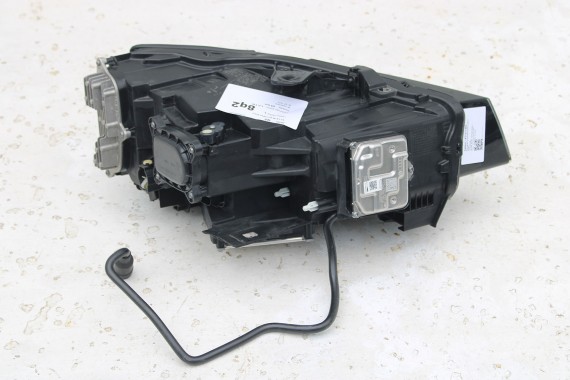AUDI Q2 PRZÓD maska błotniki zderzak pas przedni lampy wzmocnienie błotnik lampa 81A FULL LED Kolor: G3G3	LX7M 	Nanograu Szary