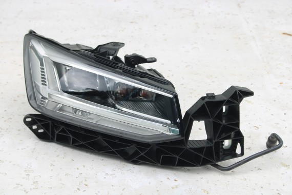 AUDI Q2 PRZÓD maska błotniki zderzak pas przedni lampy wzmocnienie błotnik lampa 81A FULL LED Kolor: G3G3	LX7M 	Nanograu Szary