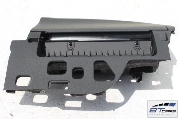 AUDI A4 A5 SCHOWEK KONSOLI PASAŻERA 8W1880302 8W1 880 302 STRONA PRAWA 8W 6PS czarny SCHOWKI 8W1880302 8W1880302B 8W1880302D