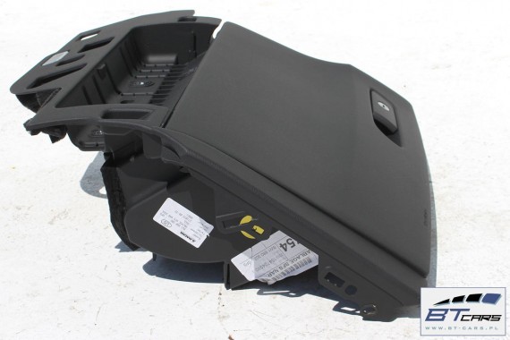 AUDI A4 A5 SCHOWEK KONSOLI PASAŻERA 8W1880302 8W1 880 302 STRONA PRAWA 8W 6PS czarny SCHOWKI 8W1880302 8W1880302B 8W1880302D