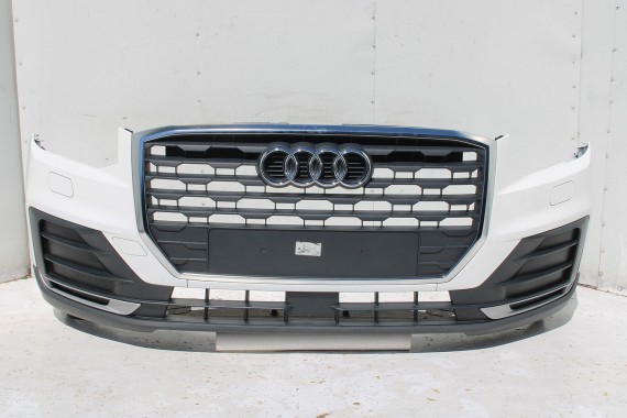 AUDI Q2 PRZÓD maska błotniki zderzak pas przedni lampy wzmocnienie błotnik lampa 81A FULL LED Kolor: T9T9 	LY9C Biel ibisa Biały
