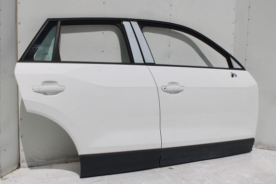 AUDI Q2 DRZWI PRAWE PRZÓD + TYŁ STRONA PRAWA przednie + tylne 2 sztuki Kolor T9T9 LY9C Biel ibisa Biały 81A 81A831052 81A833052