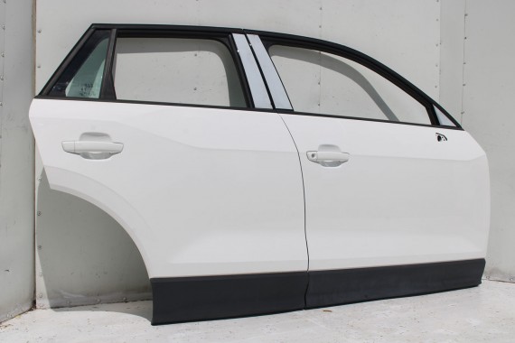 AUDI Q2 DRZWI PRAWE PRZÓD + TYŁ STRONA PRAWA przednie + tylne 2 sztuki Kolor T9T9 LY9C Biel ibisa Biały 81A 81A831052 81A833052