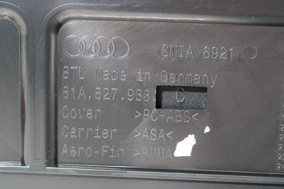 AUDI Q2 SPOJLER KLAPY 81A827933C BAGAŻNIKA 81A 827 933 C lampa stopu tył tylna 81A827933 H1 	LX7L 	Szary FM0