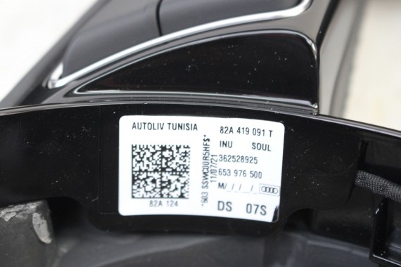AUDI A3 Q2 KIEROWNICA 81A419091T 81A 419 091 T INU - czarny FL LIFT skóra