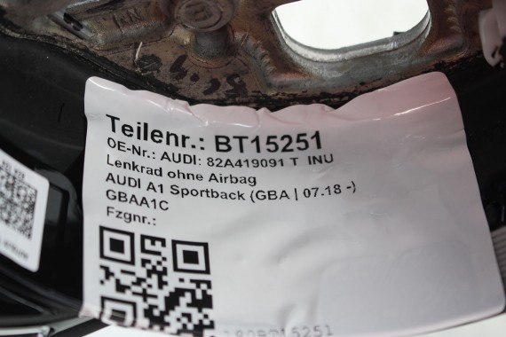 AUDI A3 Q2 KIEROWNICA 81A419091T 81A 419 091 T INU - czarny FL LIFT skóra