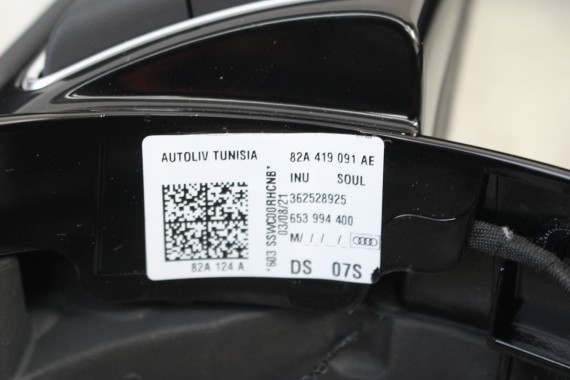 AUDI A1 A3 Q3 KIEROWNICA 82A419091AE 81A 419 091 AE INU - czarny FL LIFT skóra  82A 8Y 83A FY sportowa
