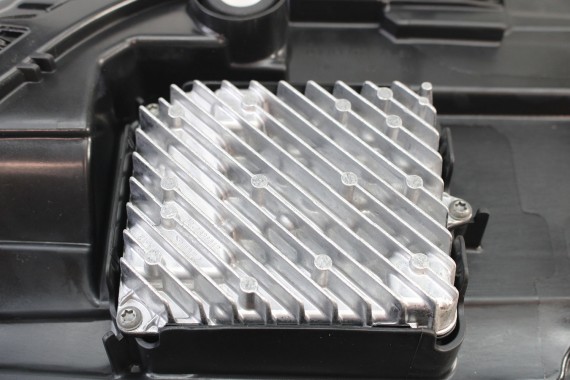 AUDI A3 8Y LAMPY PRZÓD 8Y0941033 8Y0941034 FULL LED PRZEDNI REFLEKTORY 8Y0 941 033 LEWY + PRAWY LAMPA REFLEKTOR 8Y0 941 034