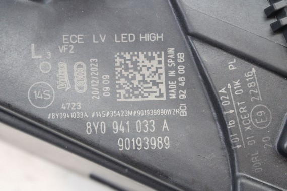 AUDI A3 8Y LAMPY PRZÓD 8Y0941033 8Y0941034 FULL LED PRZEDNI REFLEKTORY 8Y0 941 033 LEWY + PRAWY LAMPA REFLEKTOR 8Y0 941 034