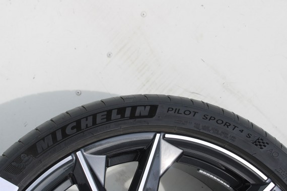 AUDI R8 II 4S FELGI 4S0601025CB 18 cali + OPONY LETNIE KOŁA felga 11J*20H2 ET47 opona 4S0601025BT SPORT 5-V-Speichen Michelin