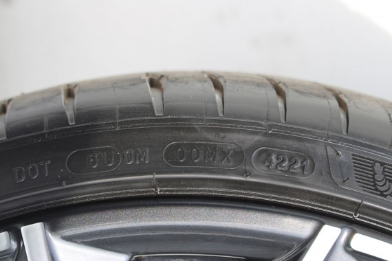 AUDI R8 II 4S FELGI 4S0601025CB 18 cali + OPONY LETNIE KOŁA felga 11J*20H2 ET47 opona 4S0601025BT SPORT 5-V-Speichen Michelin