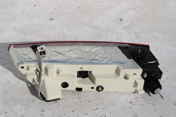 AUDI R8 II 4S ZDERZAK + KLAPA BAGAŻNIKA Matrix lampy lampa 0E0E LY9T Czarny CABRIO 4S7827029 4S7807649B 4S0807303E 4S0945095A