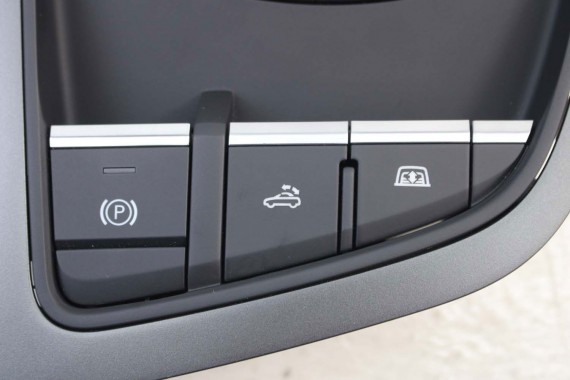 AUDI R8 II 4S PANEL GAŁKA STEROWANIA MMI 4S1919614F 4S1 919 614 F 3G+ z touchpadem FL LIFT radia navi NV6 4S7959757 4S1713111C