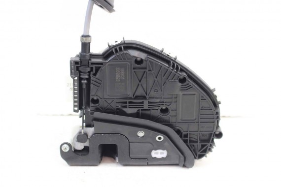 AUDI R8 II 4S ZAMEK DRZWI 8X1837015E 8X1837016E 8X1 837 015 E 8X1 837 016 E CABRIO SPYDER FL LIFT lewy i prawy 2 szt. L + P