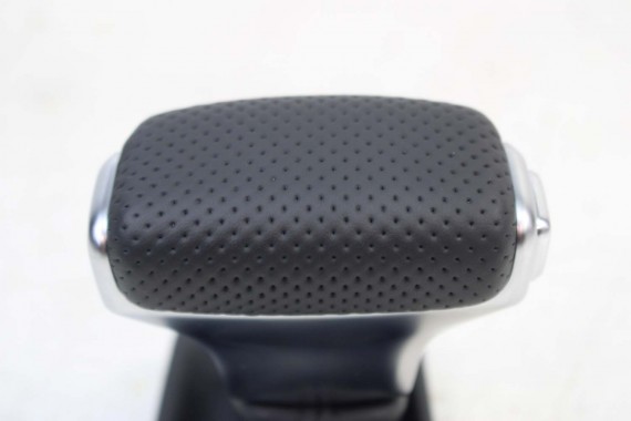 AUDI R8 II GAŁKA ZMIANY BIEGÓW 4S1713139 4S1713140 skóra skórzana CABRIO SPYDER FL TT8 4S1 713 139 4S1 713 140