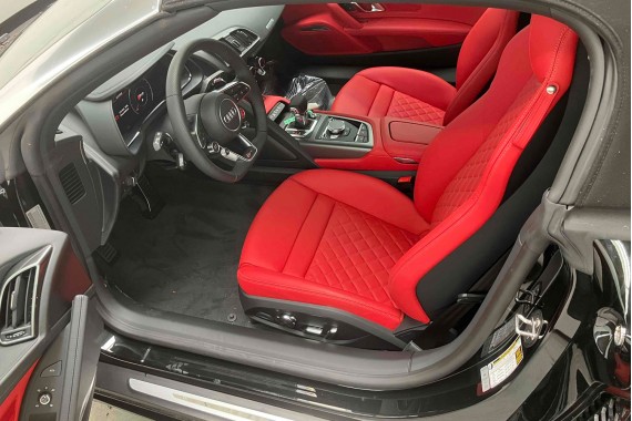 AUDI R8 CABRIO WYKOŃCZENIE poszycie OSŁONA 4S7825299A dolne słupka słupki RAMA DACHU 25D czarny 4S7 825 299 A