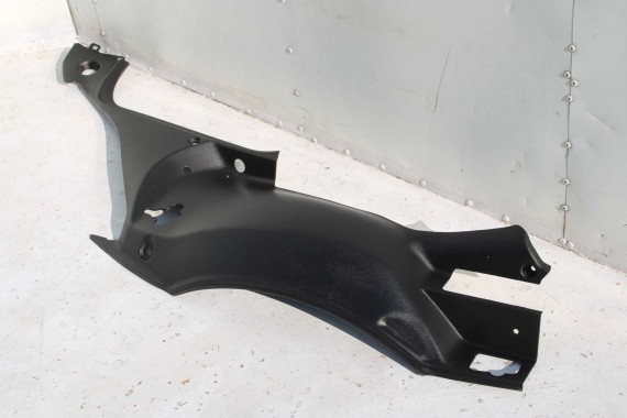 AUDI R8 II 4S WYKOŃCZENIE BAGAŻNIKA 4S0863721 OSŁONA 4S7863369B 4S0863362A 4S0863463A BOCZEK DYWAN BOCZKI BAGAŻNIKA 420880701A