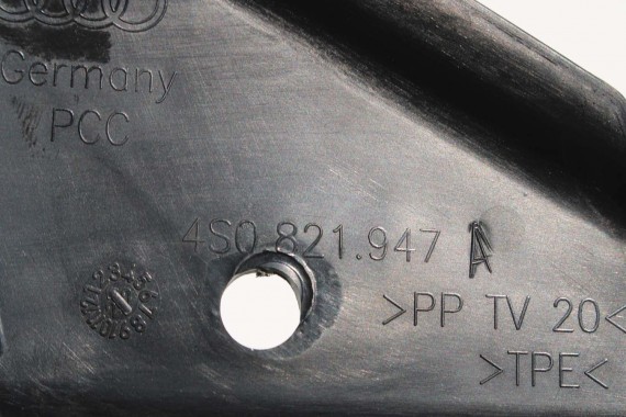AUDI R8 II 4S WYKOŃCZENIE BAGAŻNIKA 4S0863721 OSŁONA 4S7863369B 4S0863362A 4S0863463A BOCZEK DYWAN BOCZKI BAGAŻNIKA 420880701A