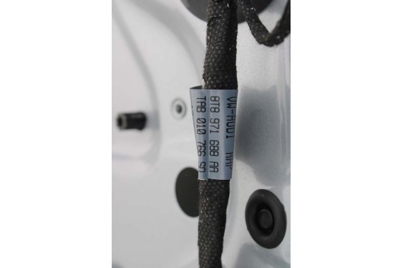 AUDI A5 SPORTBACK DRZWI PRAWE PRZÓD + TYŁ STRONA PRAWA przednie + tylne 2 sztuki 8T 8T8 L5L5L Z7G Srebrny 8T8831052 8T8833052