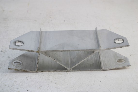 AUDI R8 II 4S WSPORNIK ŁAPA 4S0802871A 4S0 802 871 A 4S0802871A silnik ŁOŻE podpora  MOCOWANIE UCHWYT