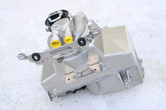 AUDI R8 II 4S ZBIORNIK OLEJU 4S0115373F pojemnik LIFT 4S0 115 373 F 079907660A 4S0103485A pojemnik 4S0115373F MISKA 4S0115373F