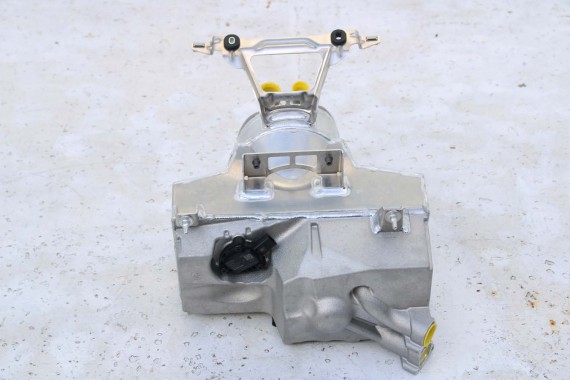 AUDI R8 II 4S ZBIORNIK OLEJU 4S0115373F pojemnik LIFT 4S0 115 373 F 079907660A 4S0103485A pojemnik 4S0115373F MISKA 4S0115373F