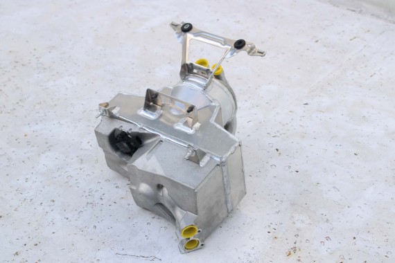AUDI R8 II 4S ZBIORNIK OLEJU 4S0115373F pojemnik LIFT 4S0 115 373 F 079907660A 4S0103485A pojemnik 4S0115373F MISKA 4S0115373F