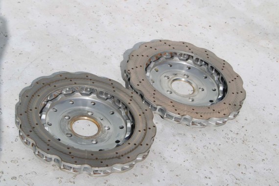 AUDI R8 4S TARCZA HAMULCOWA 4S0615105AN 4S0615106AN 4S0615301B zacisk tarcze hamulcowe zaciski 4S0615601 4S0615405AG 4S0615406AG