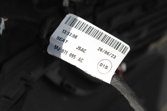 SEAT TARRACO PRZÓD MASKA ZDERZAK maska pas przedni lampy wzmocnienie błotnik lampa 2T2T LC9X głęboka czerń FULL LED