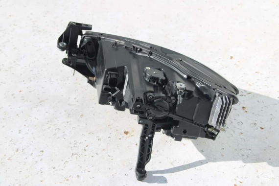 SEAT TARRACO PRZÓD MASKA ZDERZAK maska pas przedni lampy wzmocnienie błotnik lampa 2T2T LC9X głęboka czerń FULL LED