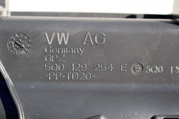 AUDI VW SEAT SKODA ŁAPAK WLOT POWIETRZA PASA 5Q0129254E 5Q0 129 254 E kierownica łapacz dolot kanał 5Q0129254K 5Q0 129 254 E