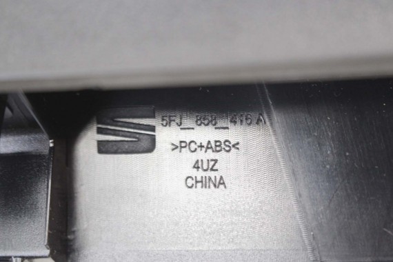 SEAT TARRACO LISTWY OZDOBNE 5FJ858415 5FJ858416 WYKOŃCZENIE DEKORY 82V czarny tapicerka wykończenie 5FJ858415A 5FJ858415A