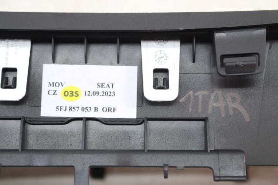 SEAT TARRACO RAMKA ZEGARÓW LICZNIKÓW 5FJ857053B ZEGARA LICZNIKA SAMOCHODOWA RAMKI WYKOŃCZENIE DEKORY czarny 5FJ857053 5FJ